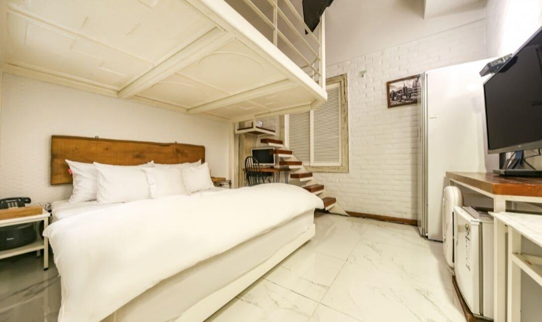 February Hotel Hwanggeum Тэгу Экстерьер фото
