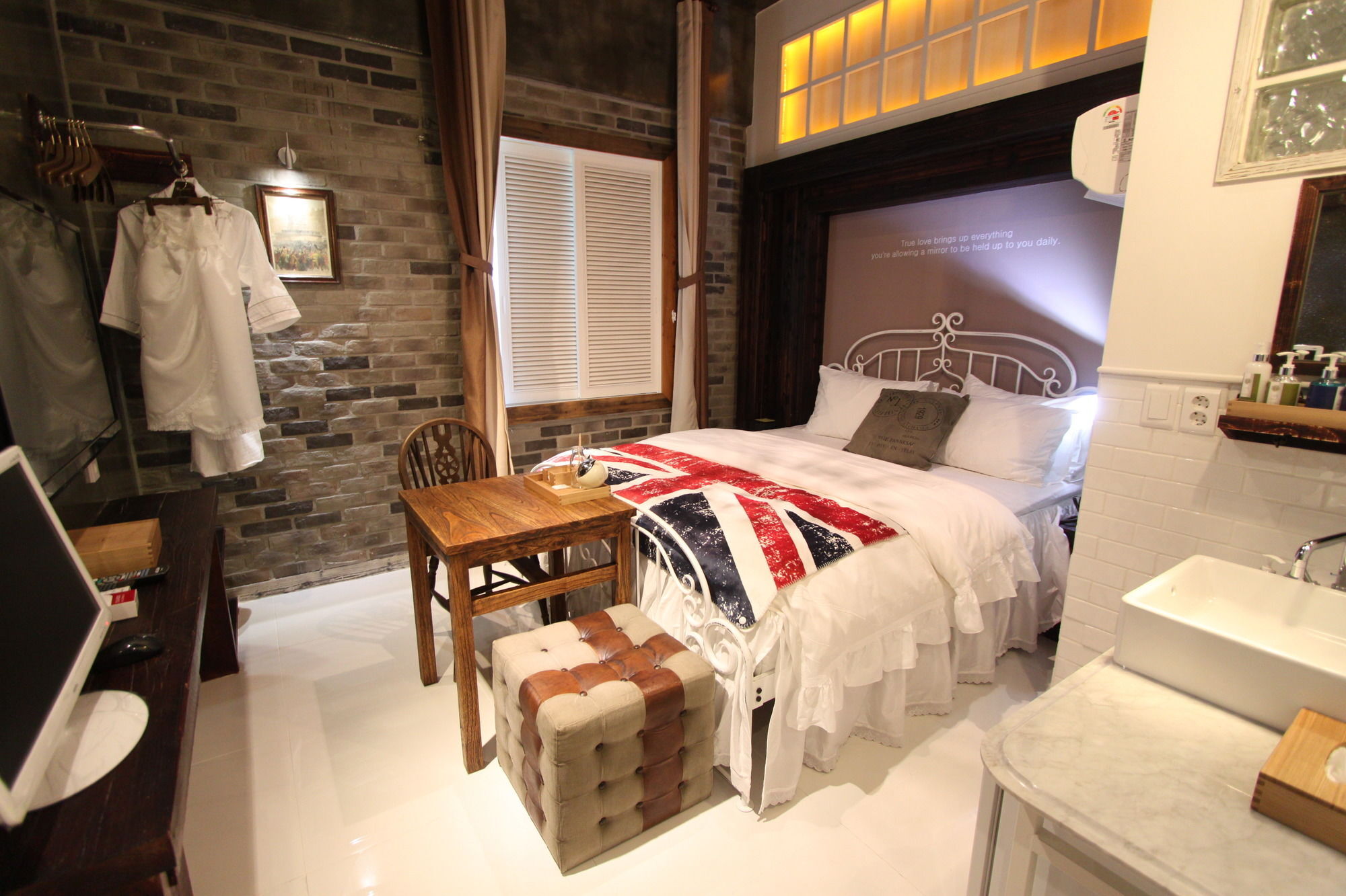 February Hotel Hwanggeum Тэгу Экстерьер фото